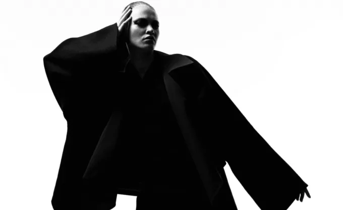 What Is Avant-Garde Fashion? A Guide to Dressing Beyond the Ordinary